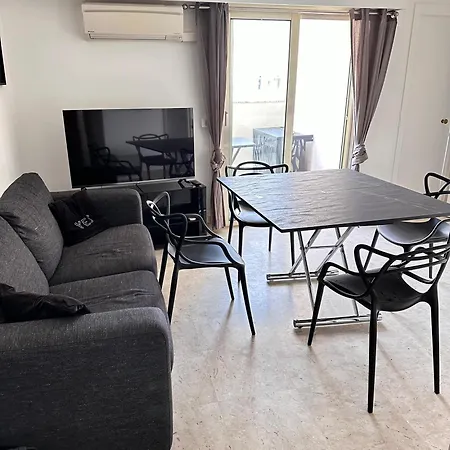 Apartment 2p Between Croisette Beaches&antibes Street *